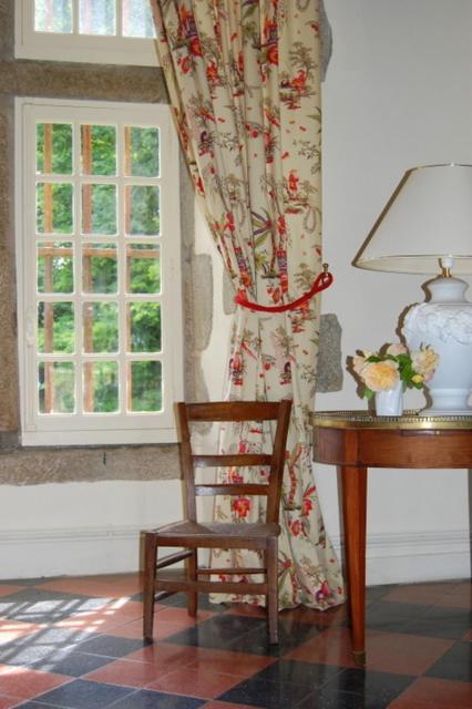Hotel Manoir De Rouesse Laval  Zewnętrze zdjęcie