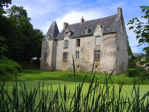 Hotel Manoir De Rouesse Laval  Zewnętrze zdjęcie